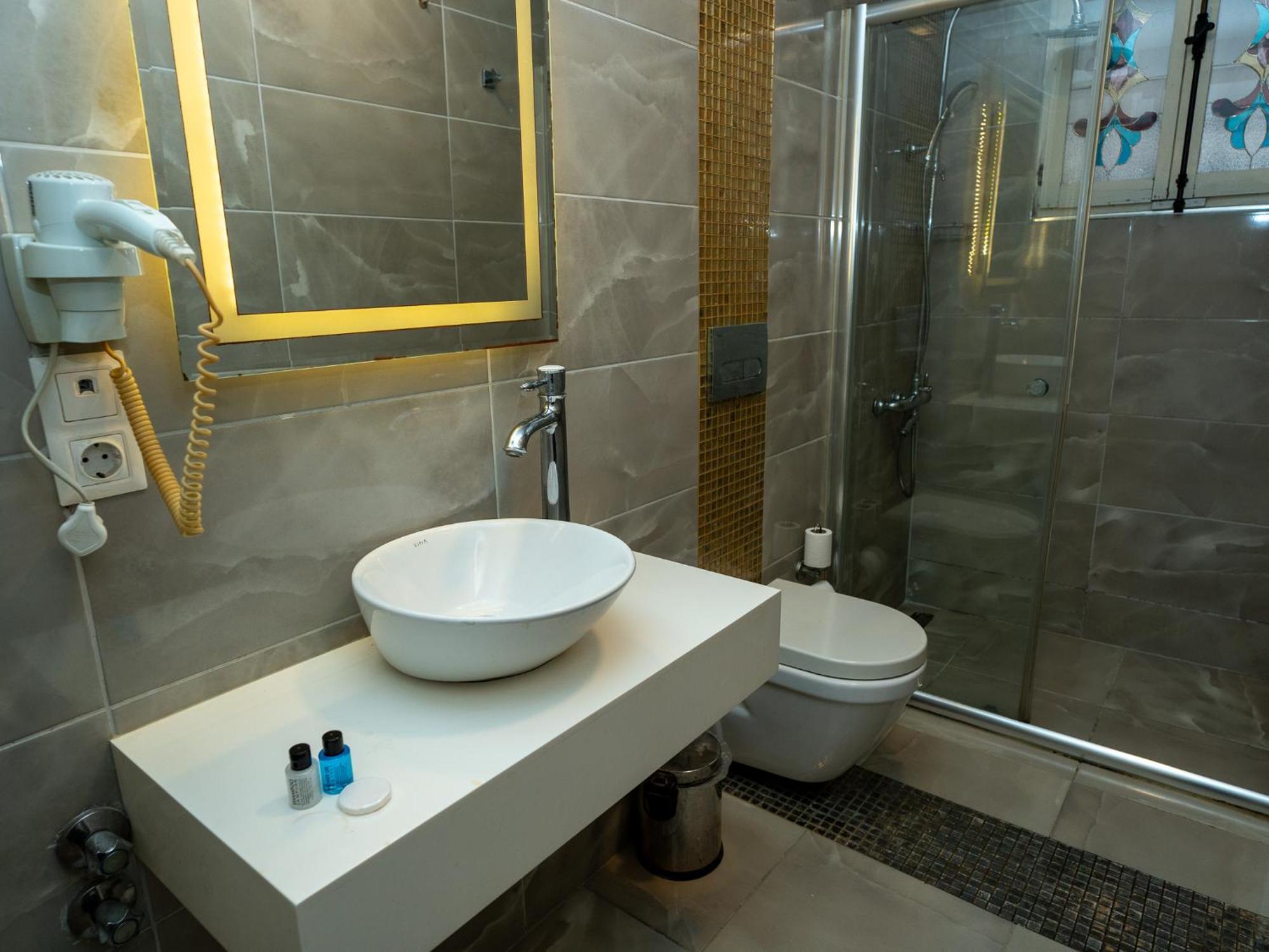 Best Pasaport Pier Otel Kadikoey Istanbul Exterior foto